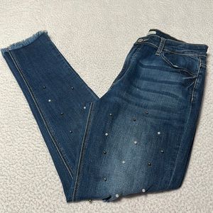 Kancan Skinny Fit Jeans with Pearls, EUC (Looks New), Size 11 (29)